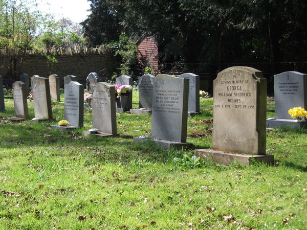 St Andrews Churchyard